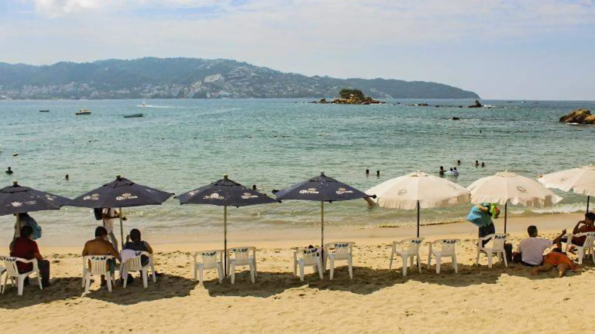 Acapulco Playas vacías